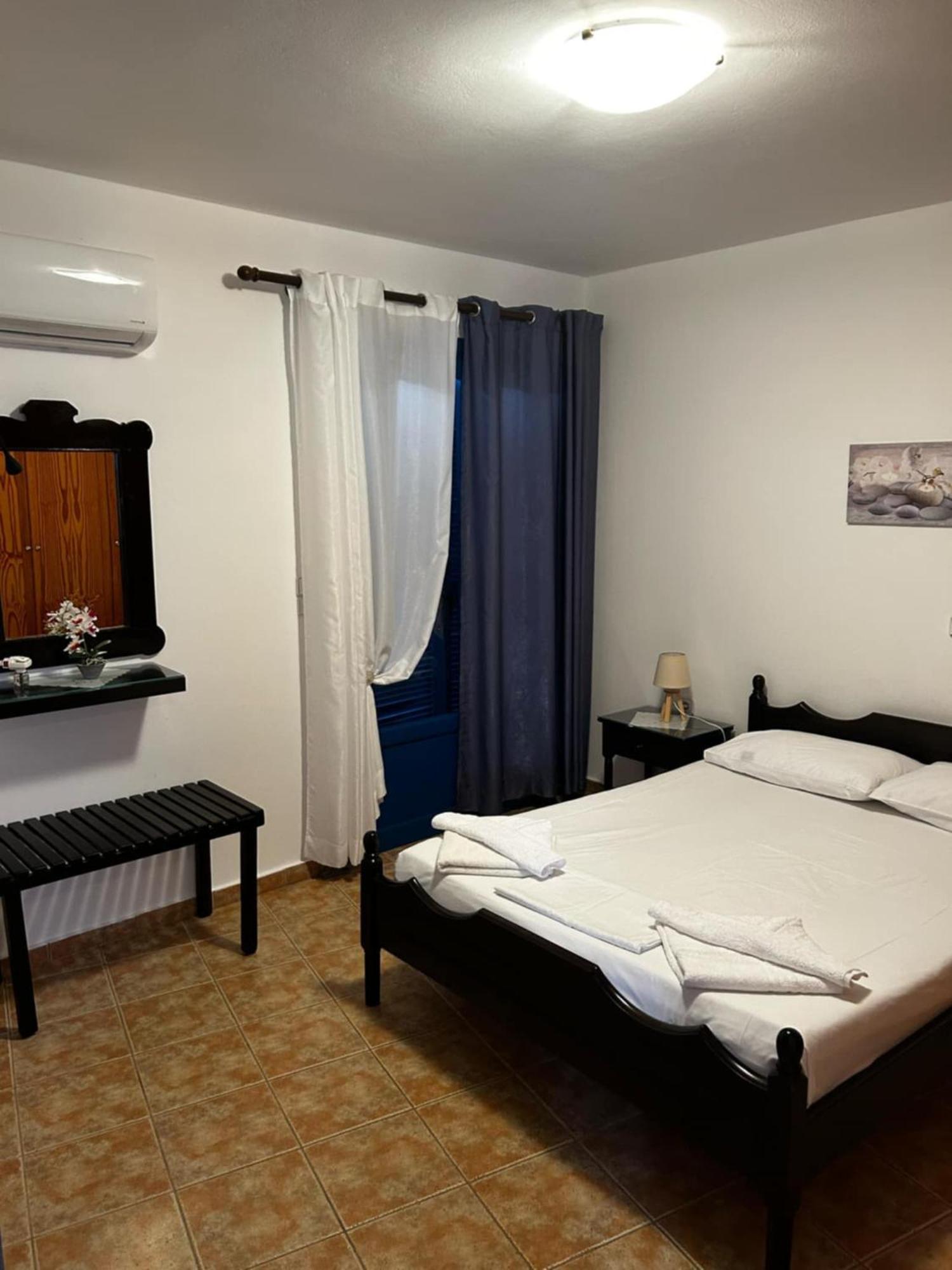 On The Sea Despoina Apartment At Mochlos Creta Extérieur photo